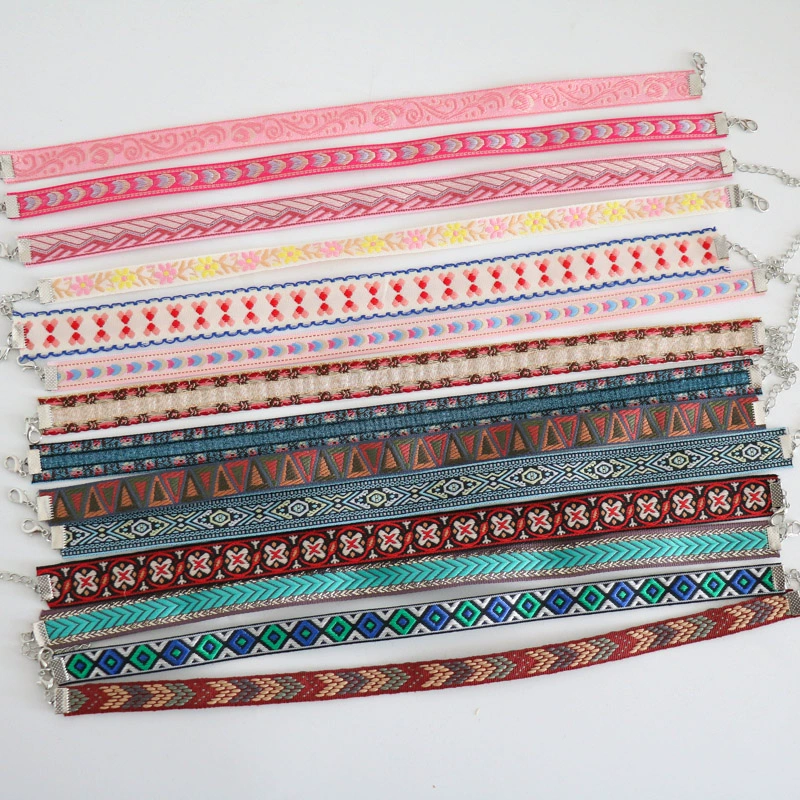 Bohemian Vintage Collar Necklace: bohemian choker detail