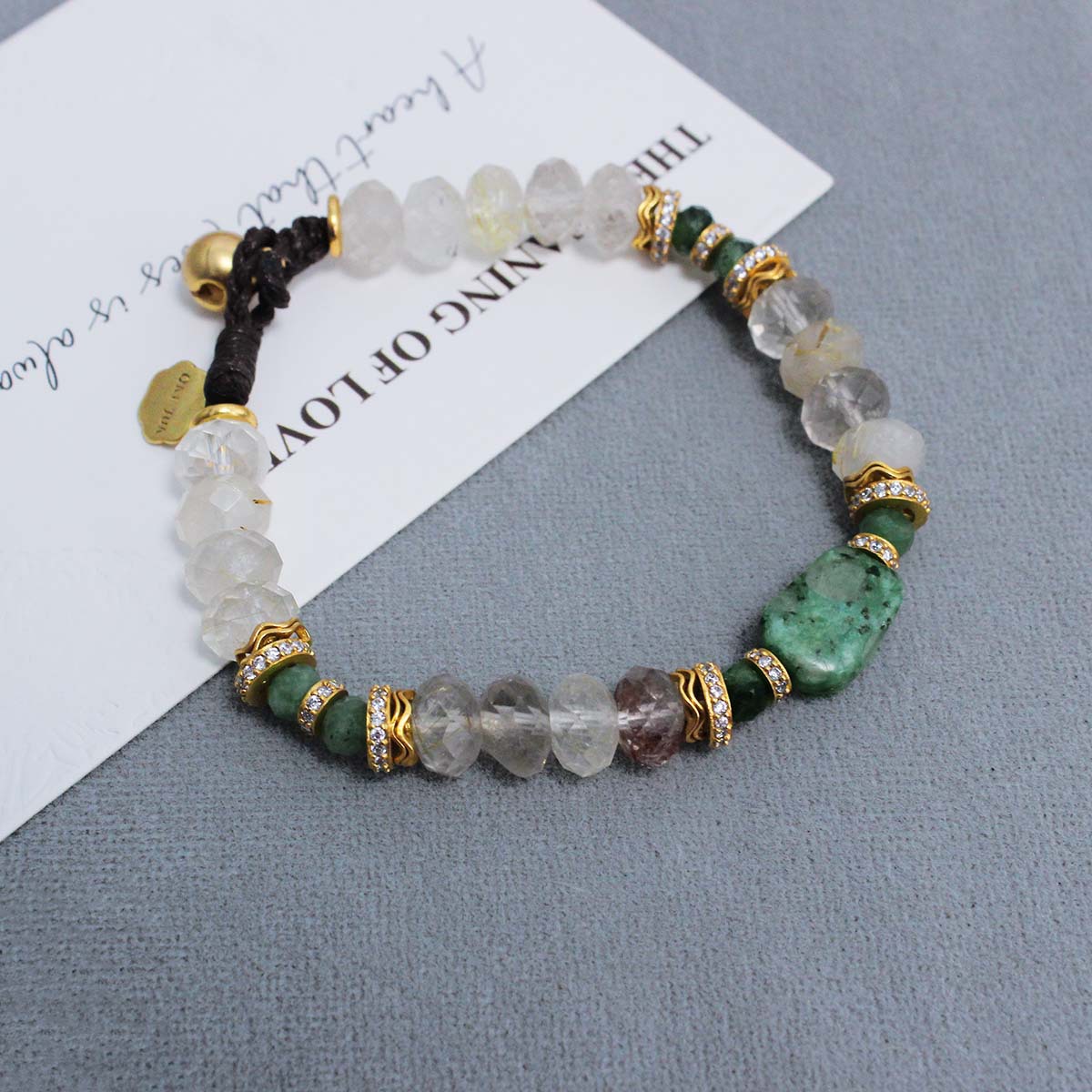 BR Crystal Stamen Bracelet: office wear scene